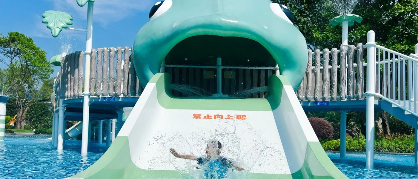 Senpola Resort Squirrel Hotel Water Park